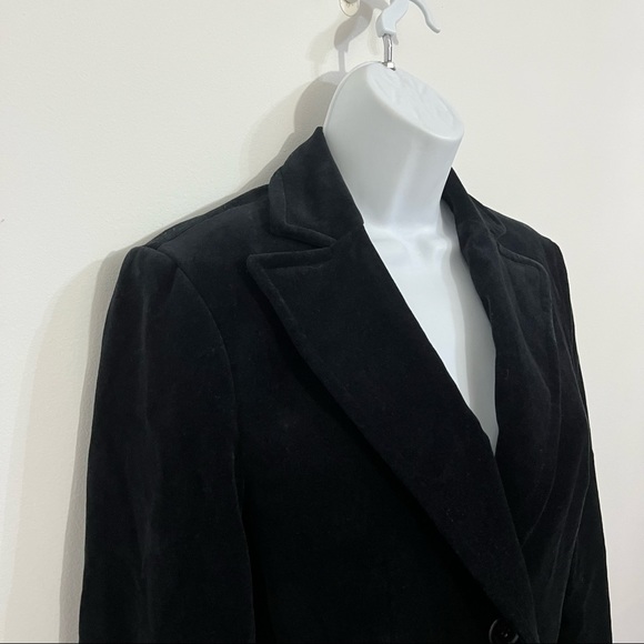 Black Velour Blazer Jacket by Express is NWT. Size 4 - Picture 4 of 12